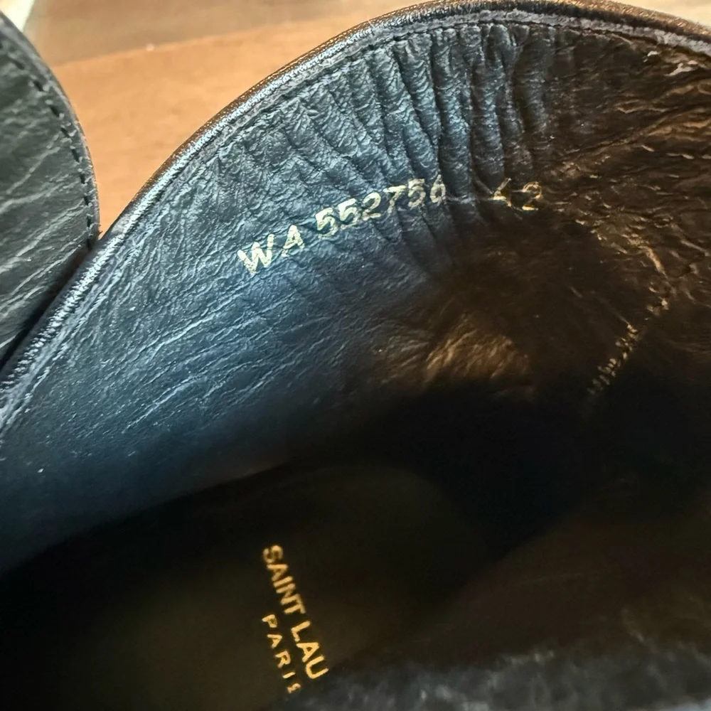 $1,500 Saint Laurent Black Dakota 50 Studded Leather Ankle Boots. - Picture 8 of 8